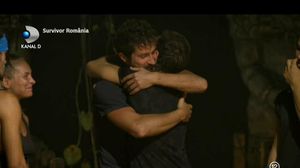 Cristian de la Războinici a părăsit Survivor România! S-a lăsat cu hohote de plâns: „De un singur lucru mi-a fost frică, să nu fiu înjunghiat pe la spate”
