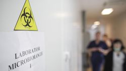 Sistemul medical din România, la un pas de colaps. Încă 18 cadre medicale de la spitalul Victor Babeș din Capitală, depistate cu COVID-19