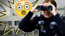 În plină pandemie de coronavirus, un tătic din București și-a plimbat bebelușul aflat în cărucior pe acoperișul blocului! VIDEO