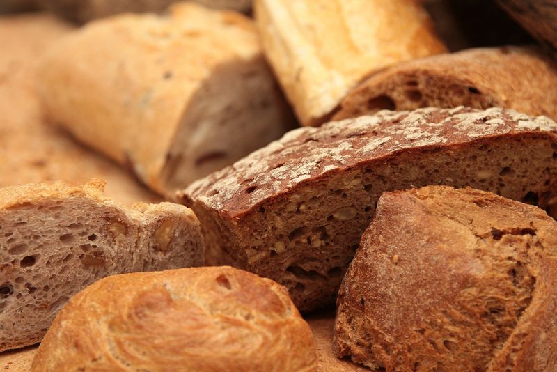 Pericolul din painea neagra. Ce nu stiai pana acum despre painea neagra