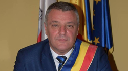 Medicii din Deva, epuizați de lupta împotriva coronavirus: „Sunt aproximativ 100 de cadre medicale în Spitalul Judeţean care lucrează de 10 zile, 24 de ore din 24”