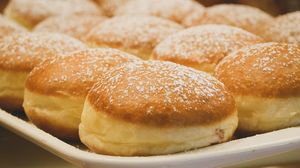 Gogosi la cuptor. Cum se pregatesc gogosile pufoase
