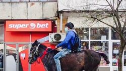 Viața lui Sergiu, tăticul călăreț, e pe cale să se schimbe complet! „De astăzi, Sergiu și familia lui au o casă a lor”