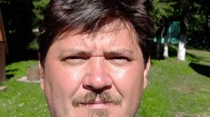 Povestea României de azi, transpusă în versuri de un pompier, la Românii au talent. Cum sună piesa?