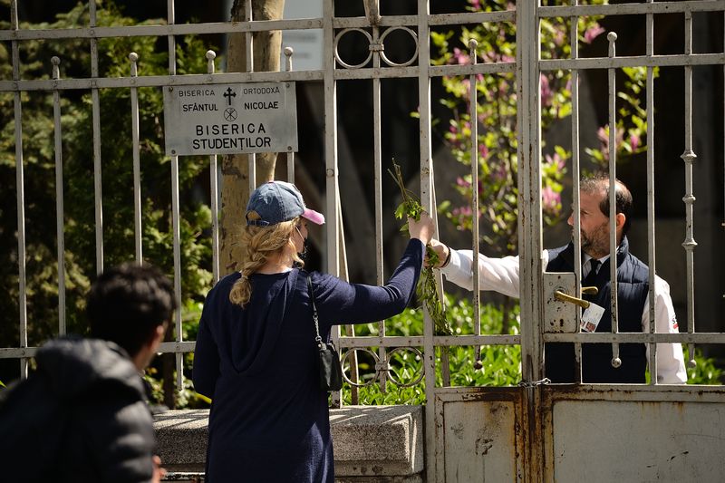 duminica floriilor mediafax