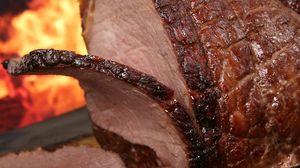 Friptura de miel la tava. Cum pregatesti baitul pentru miel