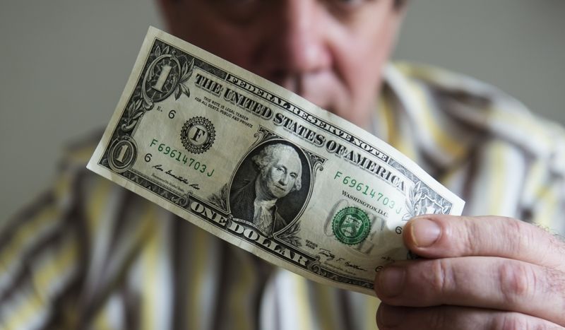 Este cea mai bună afacere de anul ăsta. Te costă doar un dolar