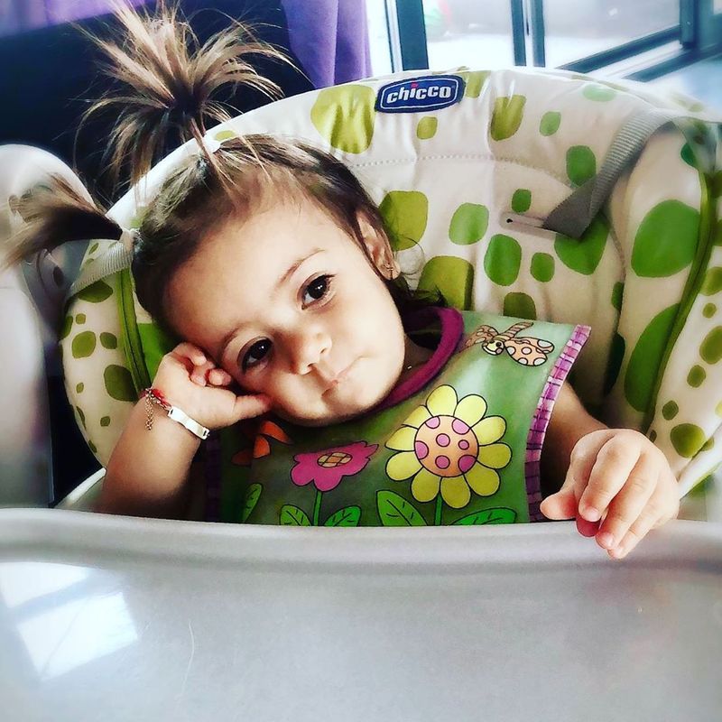 fetita-bursucu-anays-maria