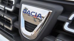 Dacia reia treptat productia incepand de azi, pe baza de voluntariat