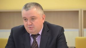 Directorul medical al Spitalului Judeţean Suceava, acuzat de contaminarea în masă a cadrelor medicale, revine la conducere după ce s-a vindecat de infecțtia cu coronavirus 