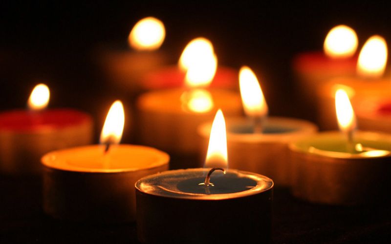 Tragedie fără margini. Cântăreața a fost găsită moartă în casă. Nu a putut suporta izolarea 