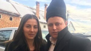 Ghiță Ciobanul are acasă tablouri cu el și cu turma de oi! FOTO