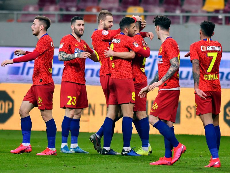 Amenda uriasa pentru jucatorii de la FCSB dupa ce au facut antrenamente in timpul starii de urgenta. Gigi Becali refuza sa plateasca