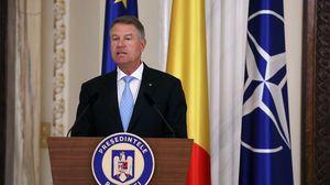 Ironii UDMR la adresa lui Klaus Iohannis pentru afirmaţia conform căreia PSD vrea să dea Ardealul ungurilor: Plan de Furat Ardealul