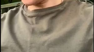 La un pas să fie violată de patru băieți în timp ce alerga. Povestea a devenit virală. Incredibil ce a apărut la postarea tinerei: „Nu se iese așa pe stradă dacă nu vrei să te pipăie..”