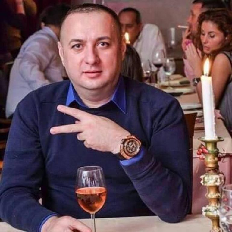 Leo De La Strehaia La Wowbiz