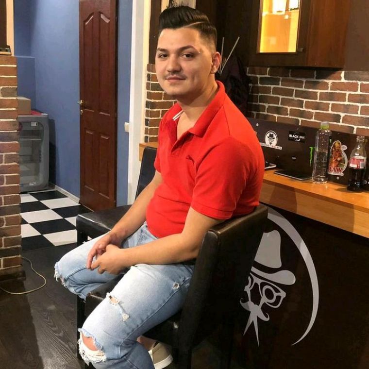 Ella de la Puterea Dragostei, făcută praf de un vlogger: &bdquo;Ești prosopul lui Jador. De c&acirc;te ori nu găsește acasă, te cheamă pe tine să...&rdquo;