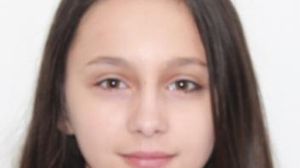 Georgiana Denisa Unchiașu, o adolescentă de 15 ani dintr-o comună din Vâlcea, a fost găsită spânzurată în paădure. Copila ducea o viață de coșmar cu părinții ei. 