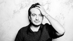 Fostul iubit al lui Răzvan Ciobanu este singur, la un an de la decesul designerului! Vezi ce mesaj trist a scris