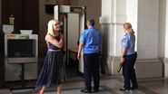 Elena Udrea, din nou la tribunal! Ce a fost nevoită să facă ca să intre în sala de judecată?