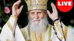 Slujba de înmormântare a ÎPS Pimen, transmisă live. Arhiepiscopul Sucevei și Rădăuților este condus pe ultimul drum