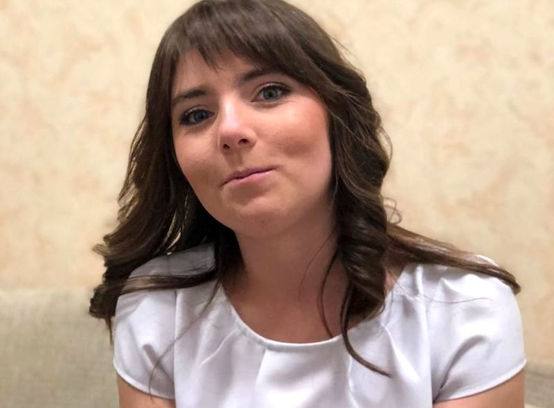 Vulpița, apariție șocantă într-un magazin din București. Oamenii și-au dat coate când au văzut cum era îmbrăcată