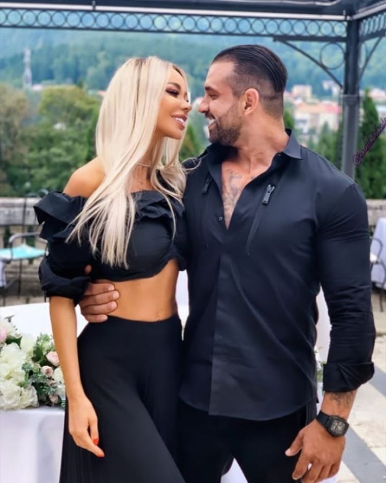 Bianca Drăgușanu îl vrea înapoi pe Alex Bodi? Ultimul mesaj o dă de gol pe vedetă: „Te vreau...”