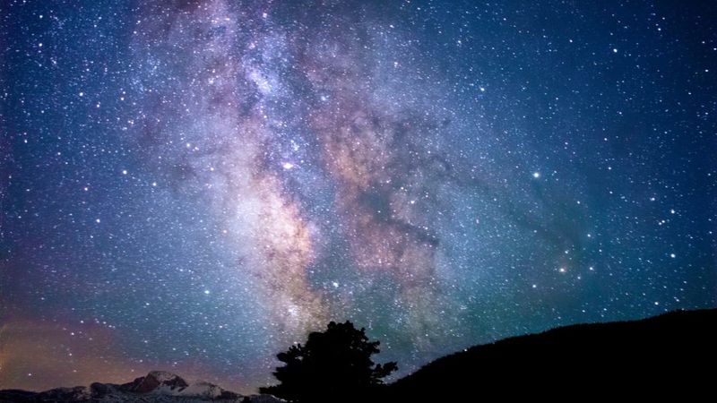 Ce se &icirc;nt&acirc;mplă &icirc;n Univers? Semnal straniu primit de oamenii de știință