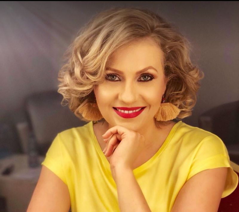 mirela vaida Clipe de panică pentru Mirela Vaida. A fost testată pentru coronavirus. Ce se întâmplă în aceste momente cu vedeta: