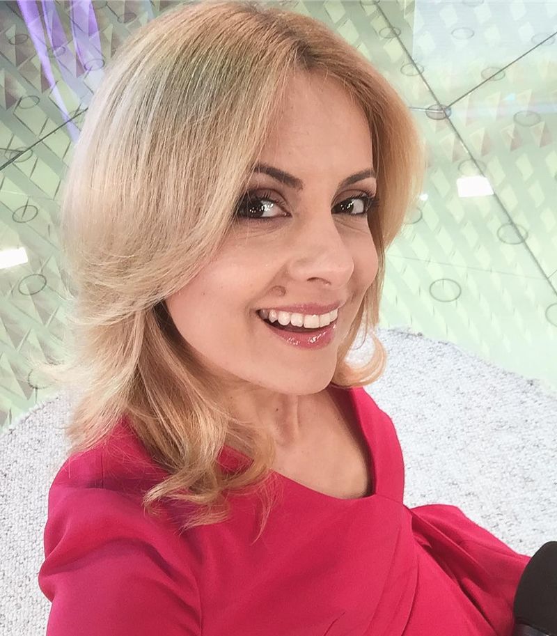 Simona Gherghe a ajuns pe mâna medicilor