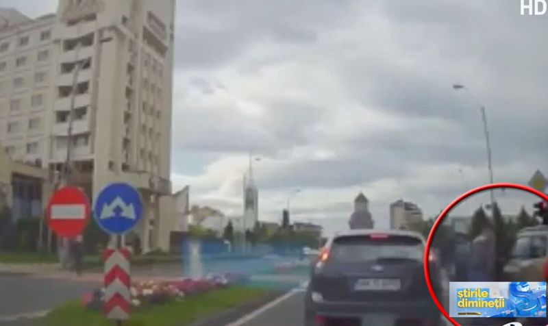 intersectie-semafor.