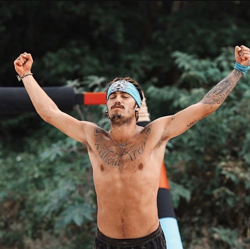 bruce-exatlon-il-sustine-pe-emanuel-in-finala-survivor
