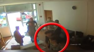 Vulpița și Rafaelo, s-au sărutat în fața lui Viorel?