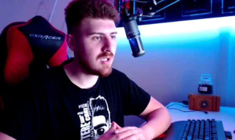 Vloggerul Alexandru Bălan riscă ani grei de &icirc;nchisoare după ce a &icirc;ncurajat violarea minorelor 