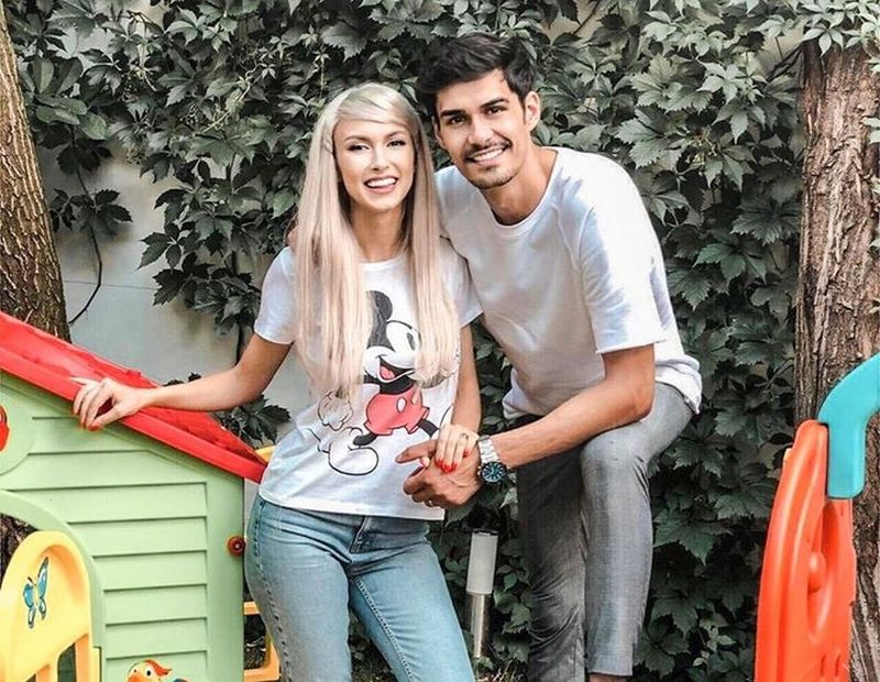 George Burcea, surprins &icirc;n brațele altei femei. Și-a refăcut viața după despărțirea de Andreea Bălan? &bdquo;Buzele tale...&rdquo;