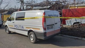 Crimă Olt! Și-a ucis în bătaie bebelușul pentru că plângea 