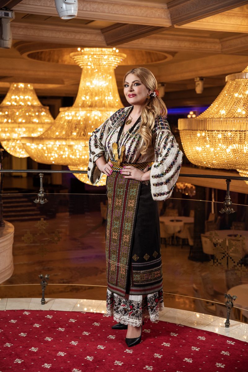 viorica chiurciu romvac cantareata