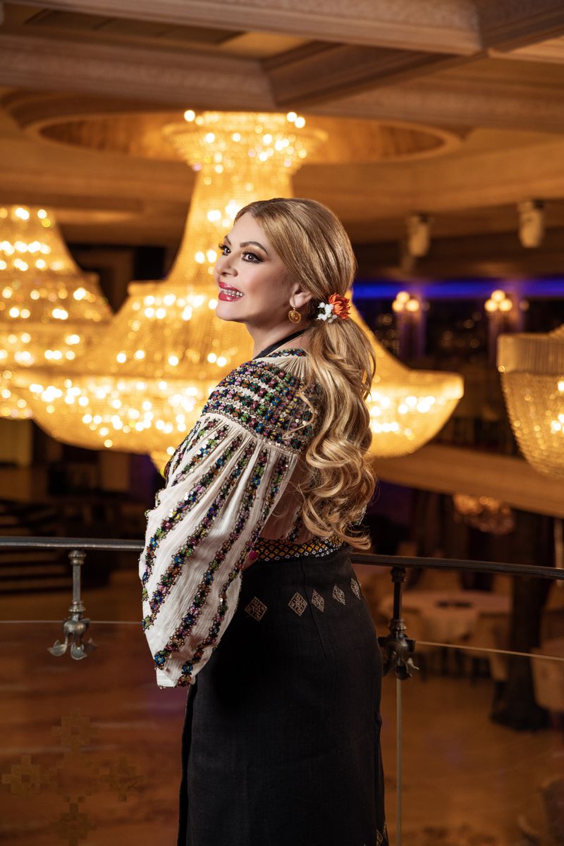 viorica chiurciu romvac cantareata