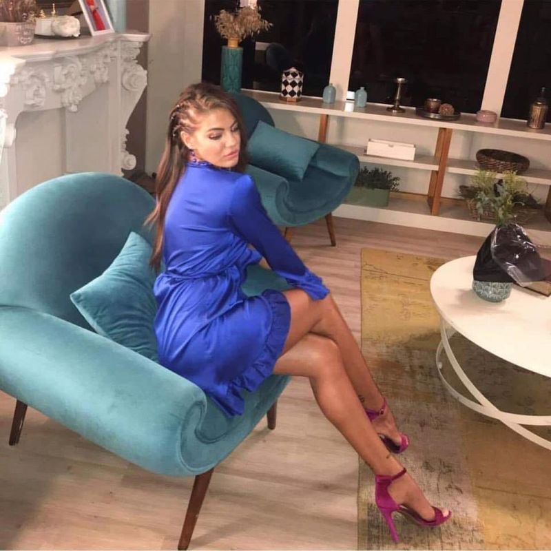 Roxana Buzoiu, suprize sexy pentru Turcu! S-a pozat în lenjerie intimă