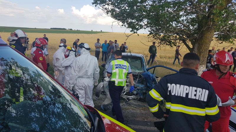 VIDEO | Accident înfiorător pe DN3! Două persoane au murit 