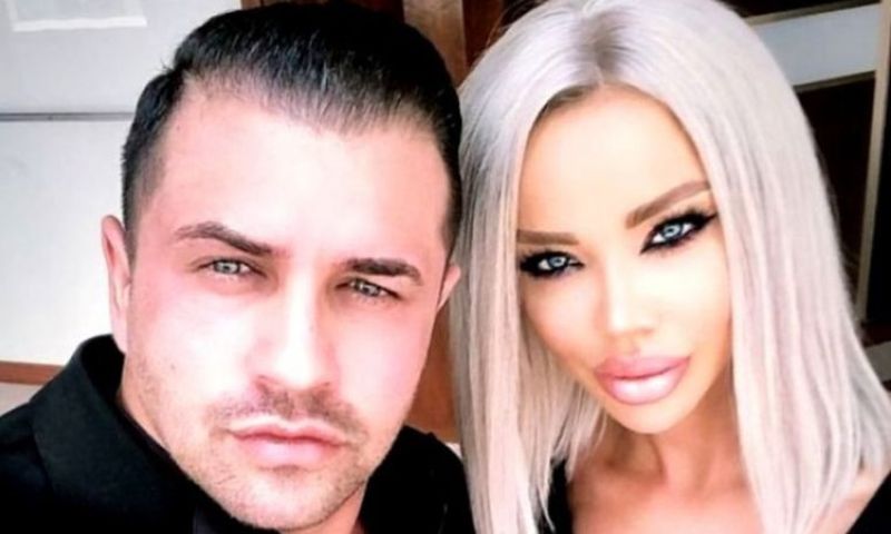 Bianca a primit un buchet imens de trandafiri de la Alex Bodi?