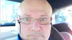 Bărbatul care a incendiat o fată de 17 ani, arestat preventiv pentru 30 de zile. Victima sa este internată la Spitalul ”Grigore Alexandrescu” din Bucureşti, cu şanse minime de supravietuire