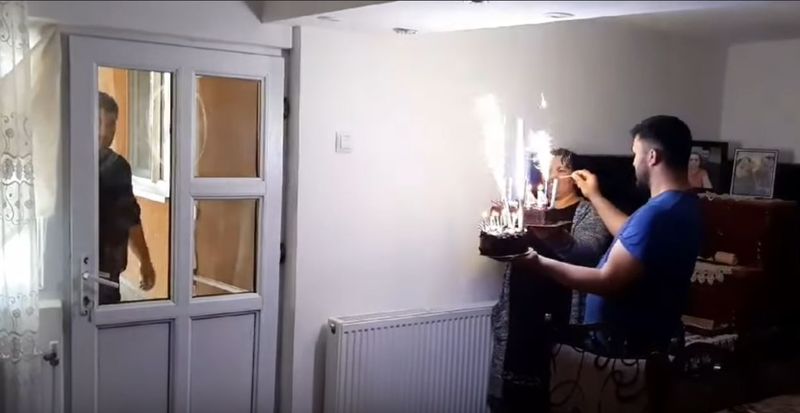 Jador, primele imagini din casa părintească!
