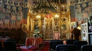 Patriarhia a câștigat războiul! Bisericile își deschis ușile