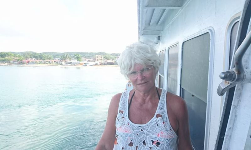  Monica Tatoiu și soțul ei nu se pot întoarce în România: Mă închid..