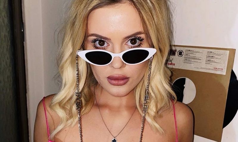Emily Burghelea, noi dovezi că totul a fost o REGIE: &bdquo;C&acirc;nd a &icirc;nceput nenea să spună că Viorel o dădea cu capul de masă pe Veronica nu știai ce să mai...&rdquo;