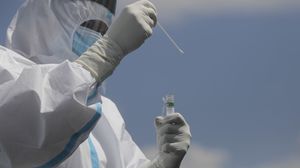  320 de noi cazuri de îmbolnăvire cu coronavirus, în ultimele 24 de ore! Bilanțul în România. Câte decese au fost înregistrate