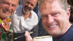 Leonard Miron și iubitul său au dat petrecere după ce s-au vindecat de coronavirus!