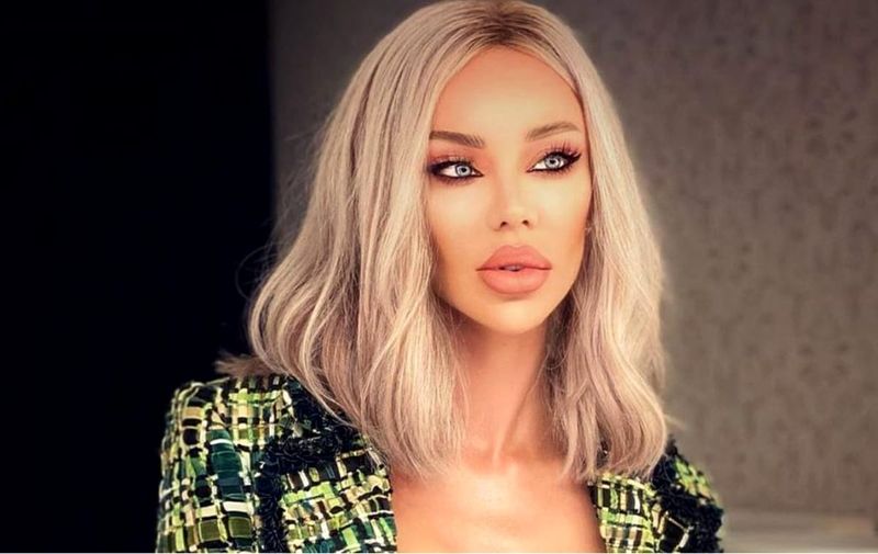 Bianca Drăgușanu a comis-o grav, cu Poliția de față! Gest scandalos &icirc;n plină zi