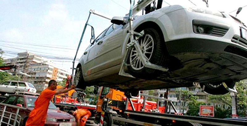 S-a semnat! Iohannis ne ia mașinile semn&acirc;nd o nouă lege